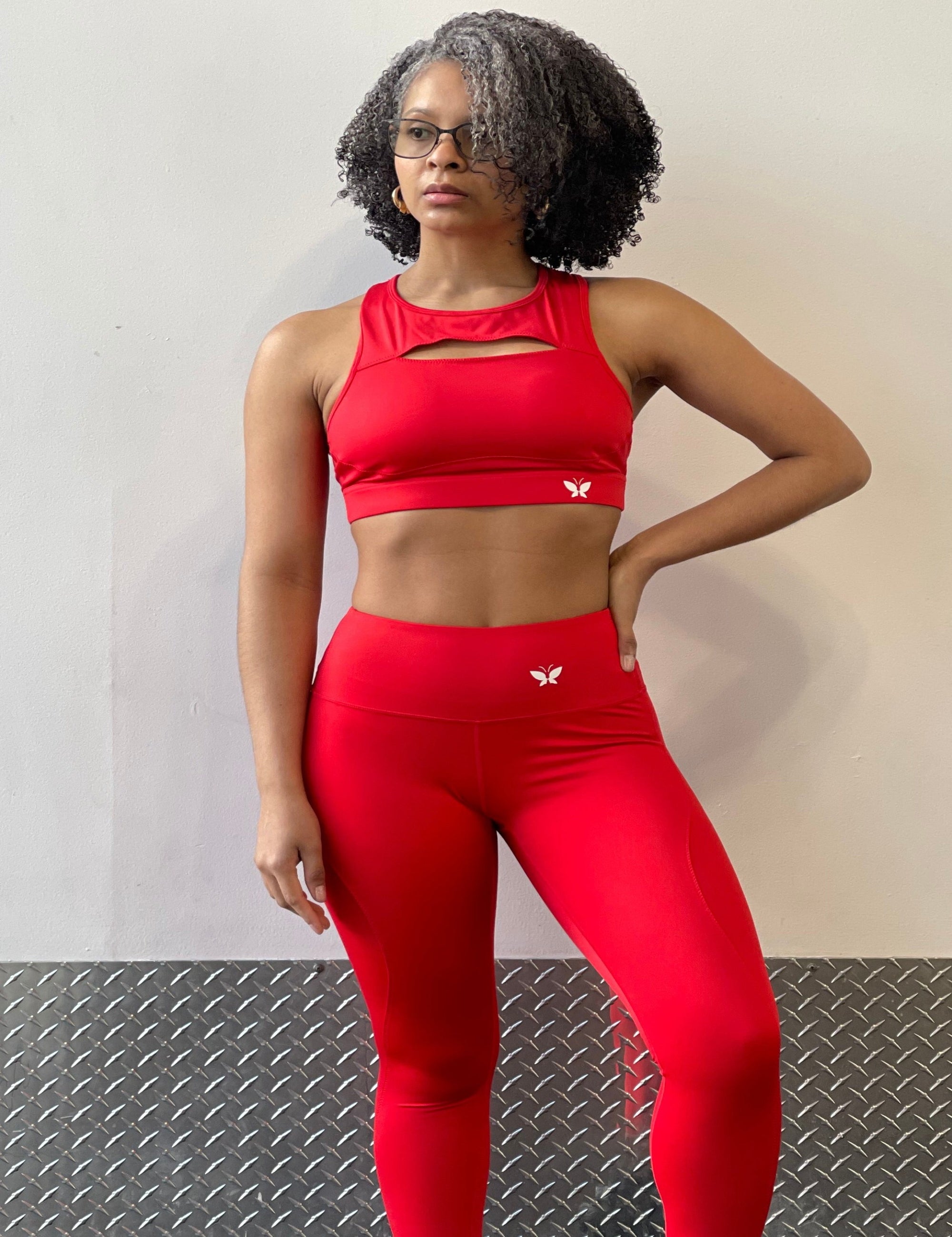 Buy OFF LIMITS Women Charcoal Grey & Red Colourblocked Gym Tights - Tights  for Women 12479202 | Myntra